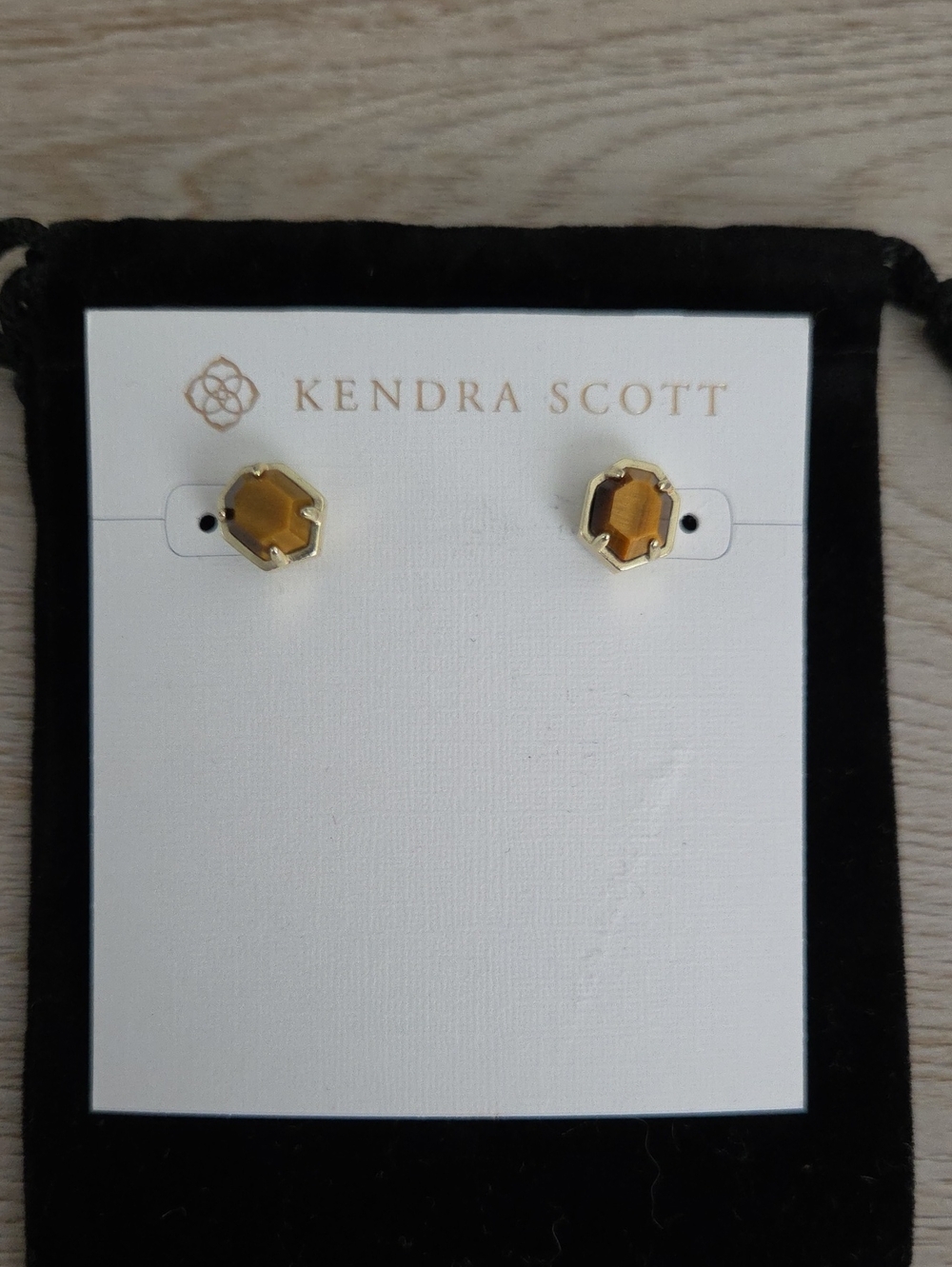 Kendra Scott Gold Honey Brown Stud Earrings
